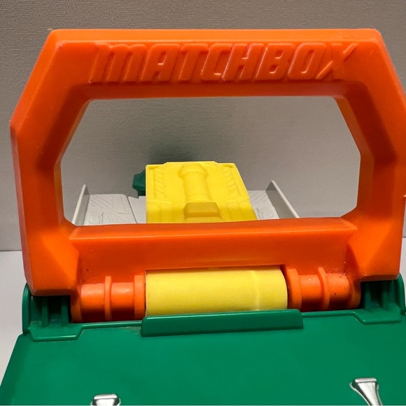 Matchbox Power Launcher Recycling Garbage Truck Only No Car Plastic 2016 Pre-own - Picture 12 of 13